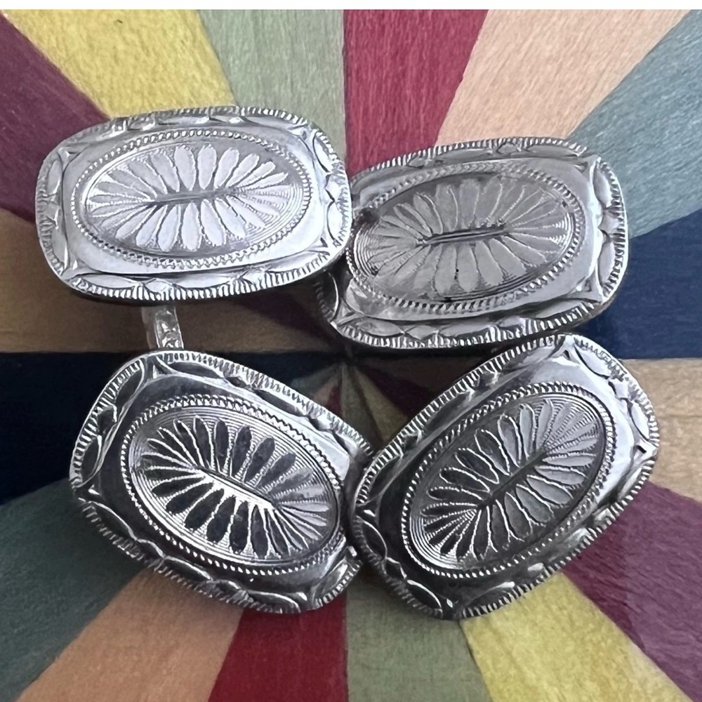 Antique Silver Oval Cufflinks - Picture 3 of 6